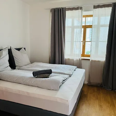 Apartment Greenhouse Am Stadtplatz